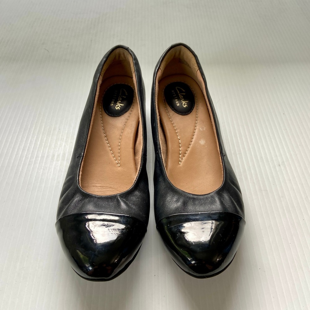 Clarks Artisan‎ Atilay Susan Black Leather Cap Toe Ballet Flats Womens 8